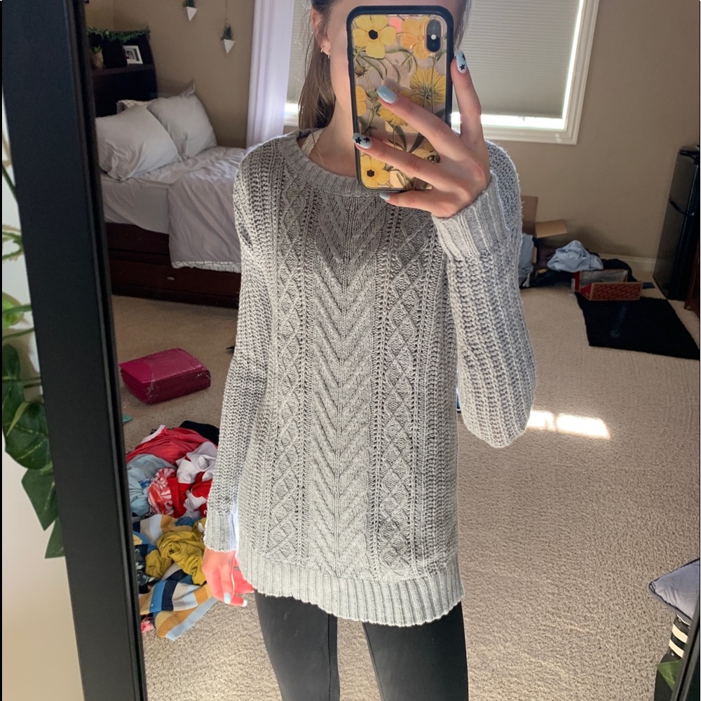 Arie sweater grey